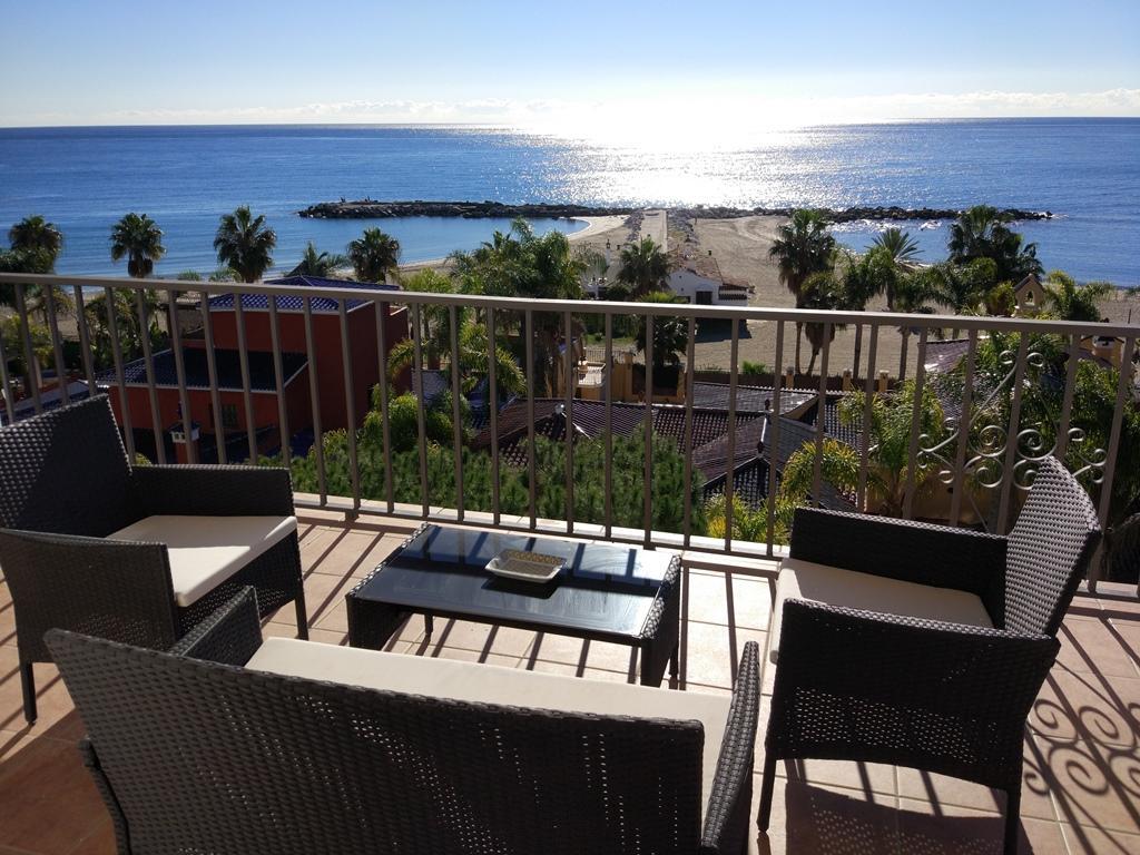 The Terrace Of Puerto Banus Beach Marbellac Extérieur photo